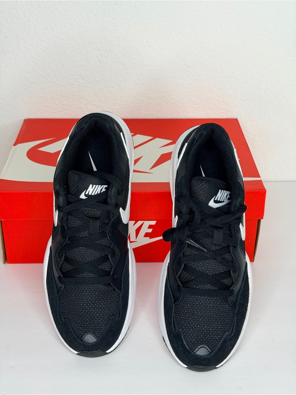 Nike Women’s Air Max Fusion Black/White NWB Sz 9 - Picture 3 of 6